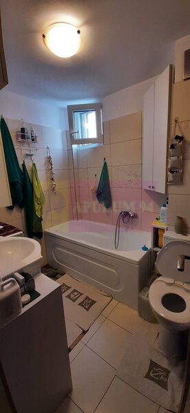 Apartament 3 camere ~80mp Metrou Aparatorii Patriei