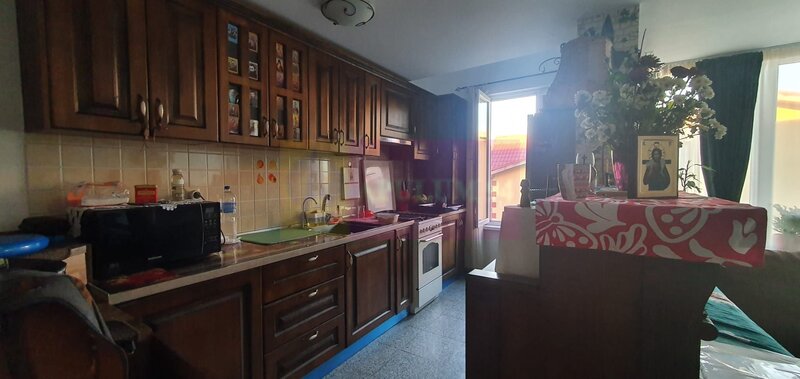 Apartament 3 camere ~80mp Metrou Aparatorii Patriei