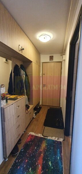 Apartament 3 camere ~80mp Metrou Aparatorii Patriei